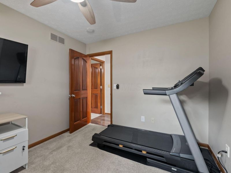 6081 Mayfair Drive, Galena, OH 43021 Photo 21