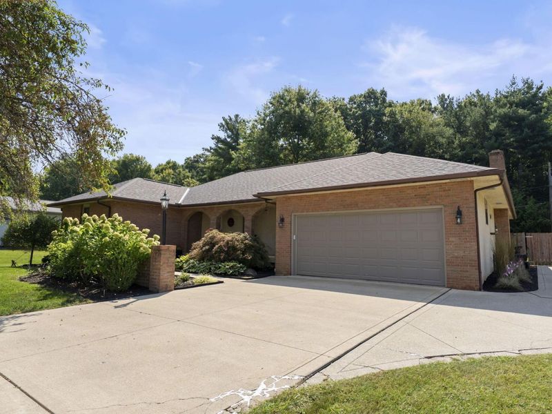 6081 Mayfair Drive, Galena, OH 43021 Photo 3