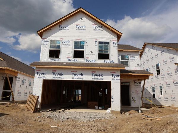 1105 Brittany Drive , Delaware, OH 43015