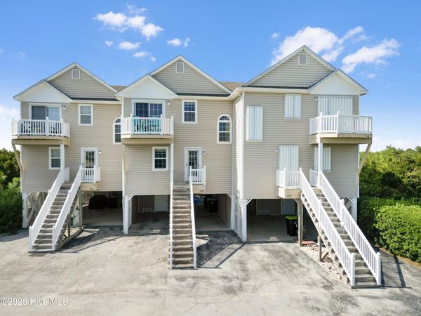 116 Heron Cay Court, North Topsail Beach, NC 28460