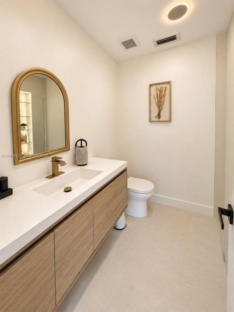 8284 SW 205th Ter , Cutler Bay, FL 33189 Photo