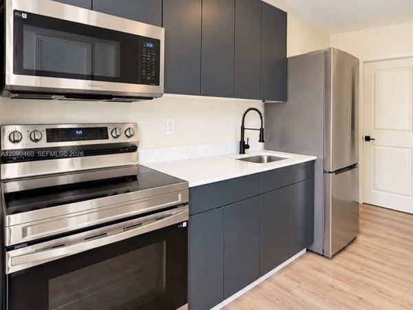 254 NW 50th St , Unit 2, Miami, FL 33127