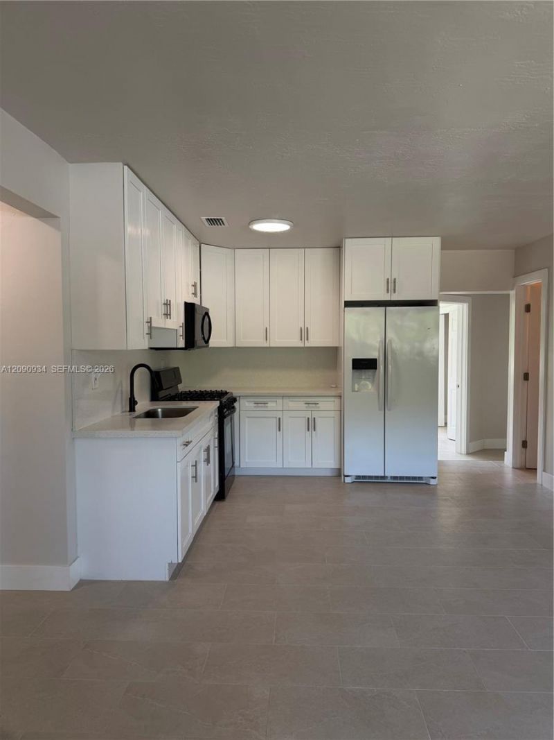 9940 SW 212th St, Cutler Bay, FL 33189 Photo