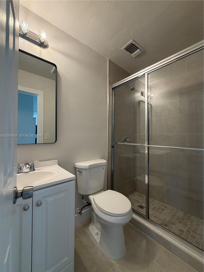 9940 SW 212th St, Cutler Bay, FL 33189 Photo