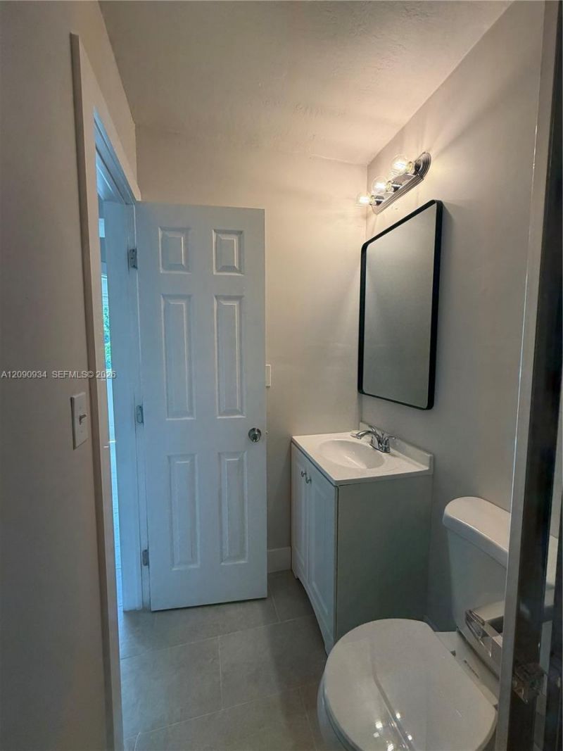 9940 SW 212th St, Cutler Bay, FL 33189 Photo