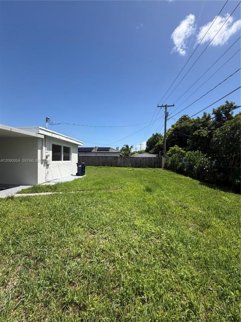 9940 SW 212th St, Cutler Bay, FL 33189 Photo
