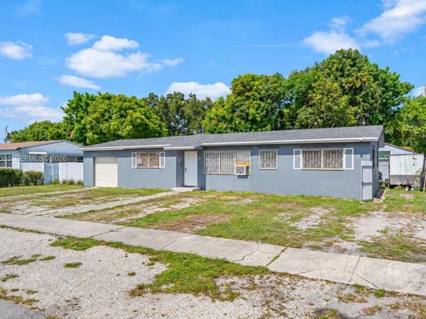16935 NW 38th Ct, Miami Gardens, FL 33055