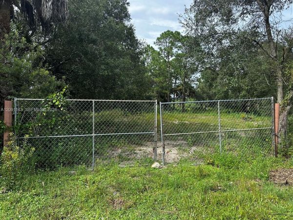 123 Pine Lake Ave , Clewiston, FL 33440