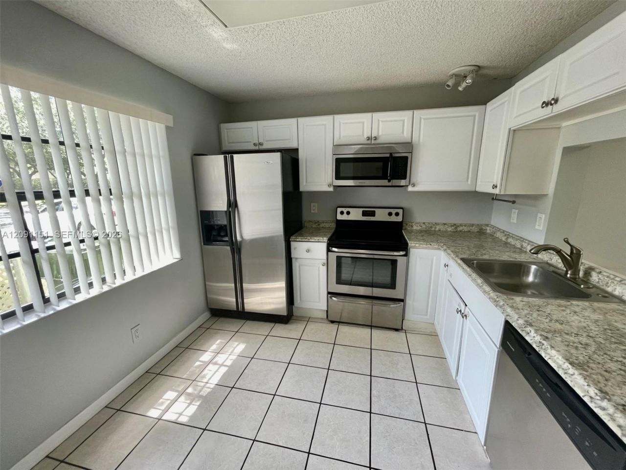 10781 NW 11th St, Unit 10781, Pembroke Pines, FL 33026 Photo