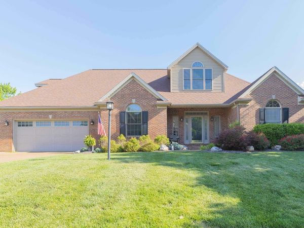 2644 Waterstone Drive, Evansville, IN 47725