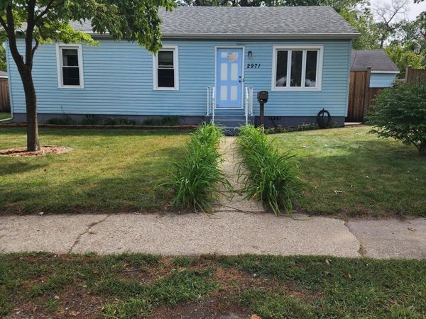 2971 New York Street, Lake Station, IN 46405