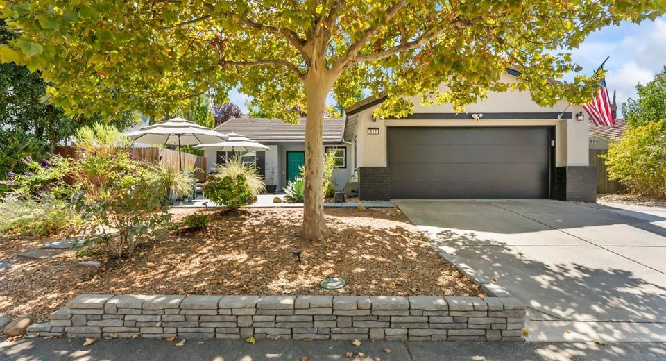 517 Fisher Cir, Folsom, CA 95630 Photo