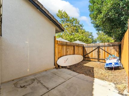 517 Fisher Cir, Folsom, CA 95630 Photo