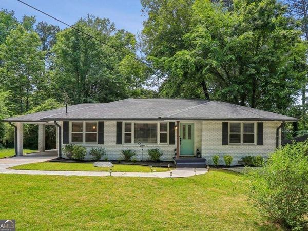 1879 Long, Decatur, GA 30032