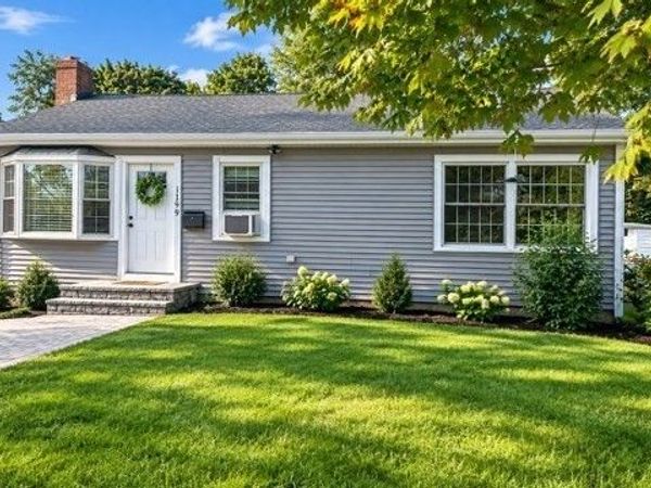 199 Elm Street, Unit 199, Dedham, MA 02026