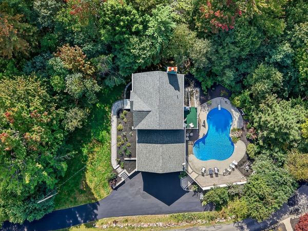 112 Saunders St, Gardner, MA 01440
