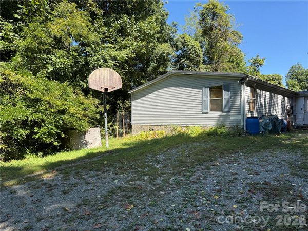 137 Nancy Mountain Road , Rosman, NC 28772