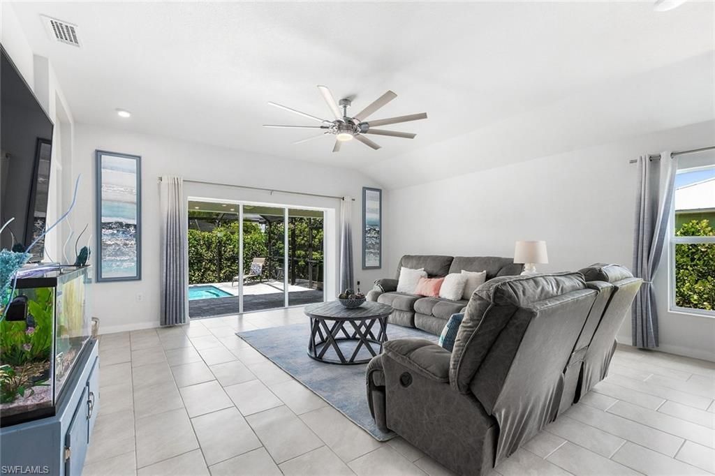 1409 NE 43rd Ter, Cape Coral, FL 33909 Photo