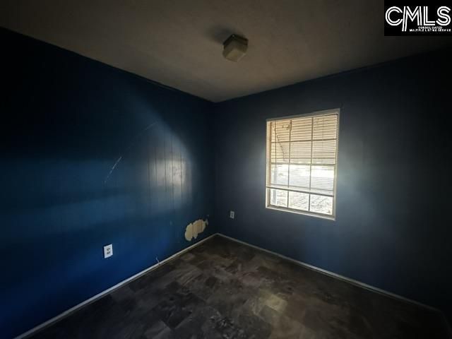 2503 Sycamore Drive  Photo 13
