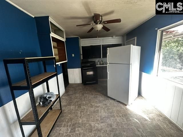 2503 Sycamore Drive  Photo 7