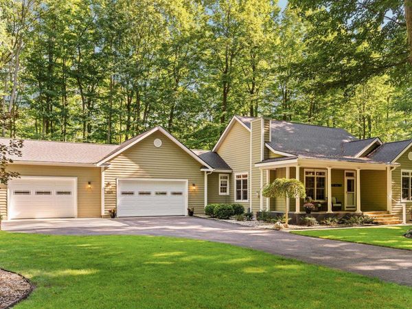 5265 Big Maple Court, Traverse City, MI 49684
