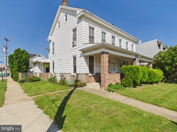 1357 W PHILADELPHIA STREET , YORK, PA 17404