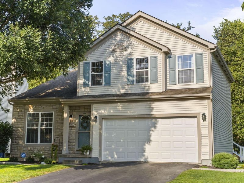 3002 Highwall Way, Columbus, OH 43221 Photo 2
