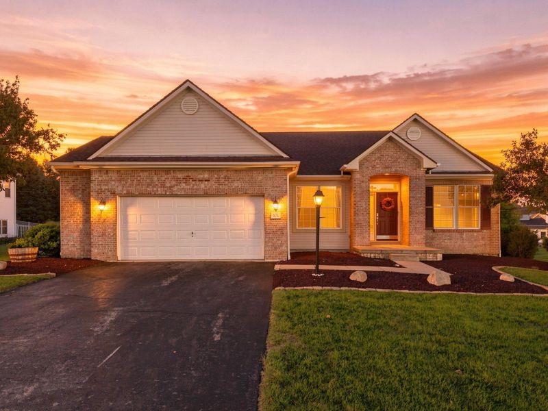 571 Banbridge Street, Pickerington, OH 43147 Photo 1