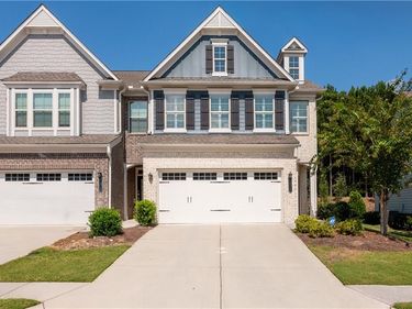 6388 Lanier Harbor Landing , Buford, GA 30518