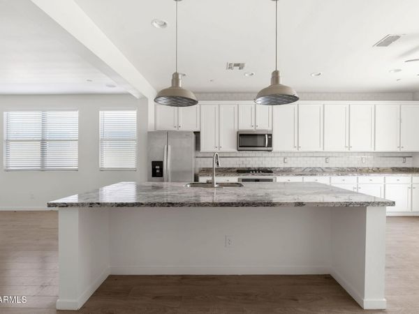 21451 W PALM Lane, Buckeye, AZ 85396
