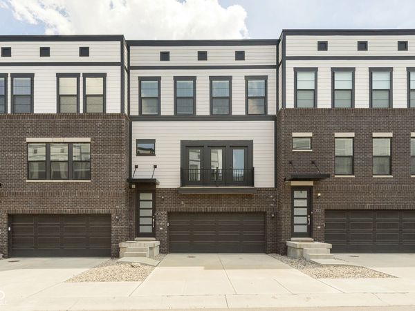 9737 Junction Station , Fishers, IN 46037