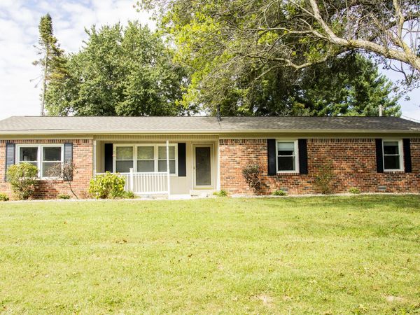 944 W County Road 200 N, Danville, IN 46122