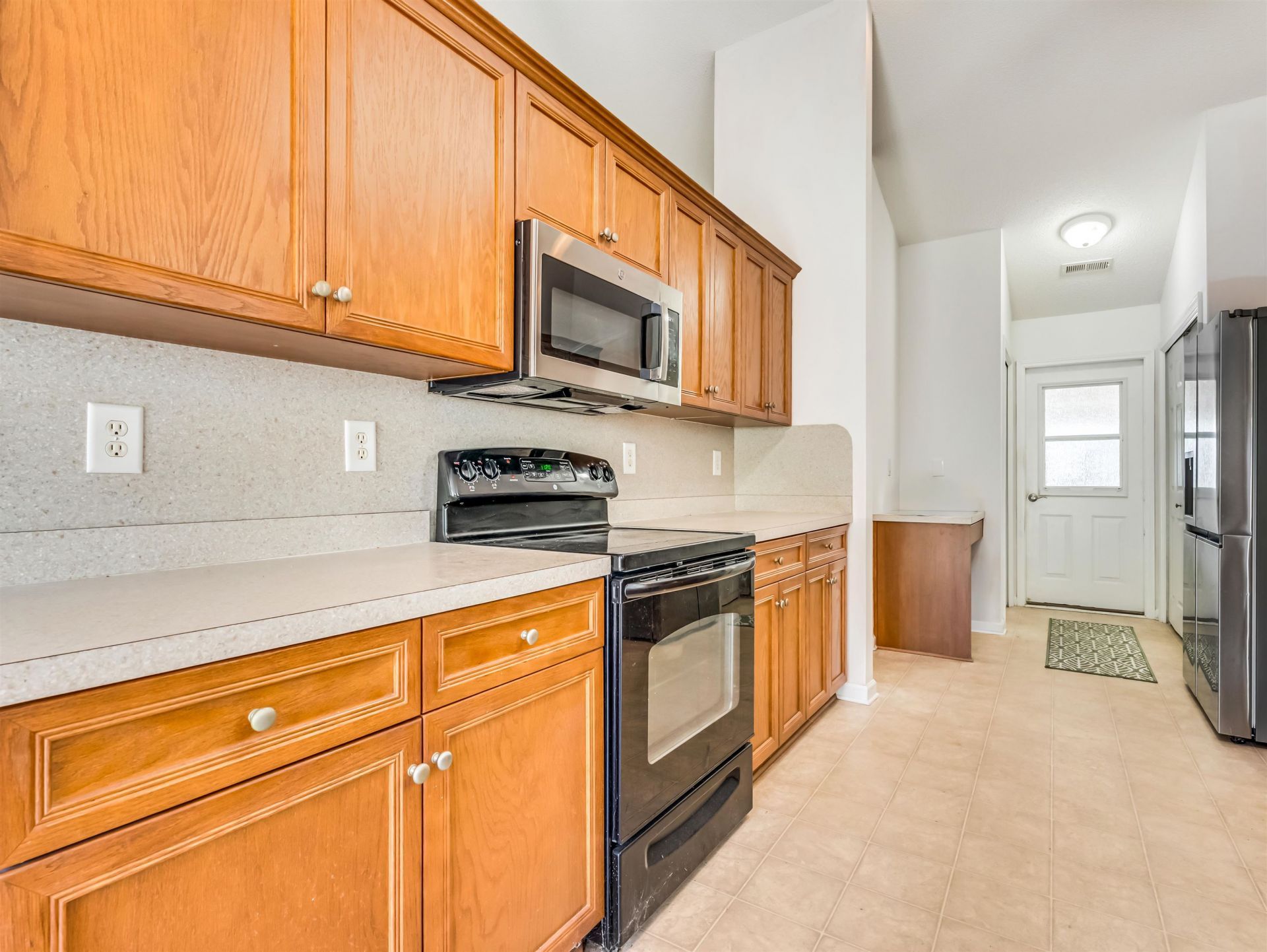 401 Barton Loop  Photo 11