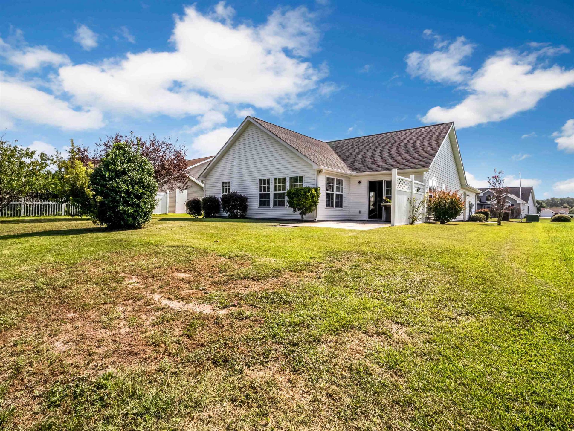 401 Barton Loop  Photo 25