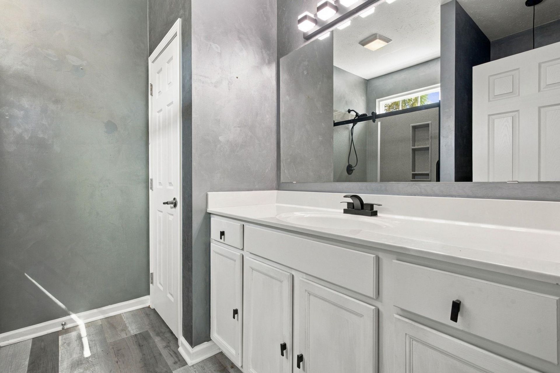 1006 Napa Ct.  Photo 10