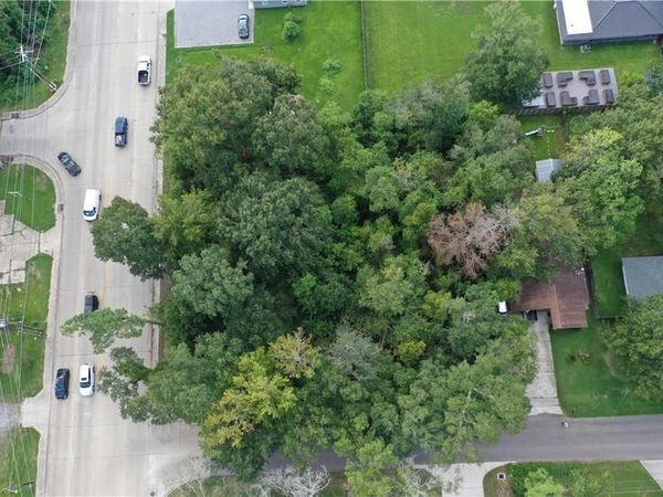 FREMAUX 11TH Avenue , Slidell, LA 70458