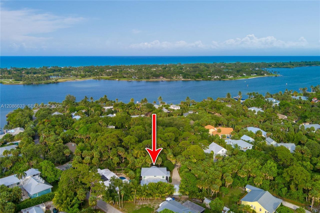 12100 SE Colby Ave , Hobe Sound, FL 33455 Photo