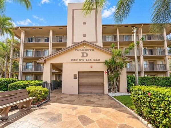 1650 SW 124th Ter, Unit 204D, Pembroke Pines, FL 33027