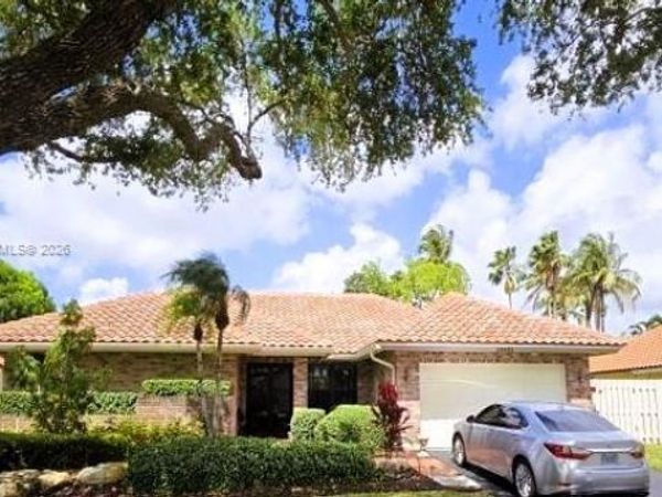 14481 Hickory Ct, Davie, FL 33325