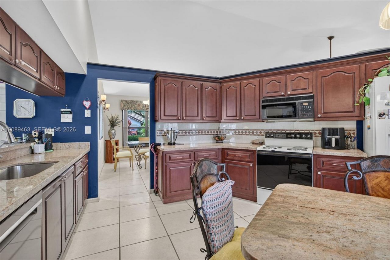 14481 Hickory Ct, Davie, FL 33325 Photo