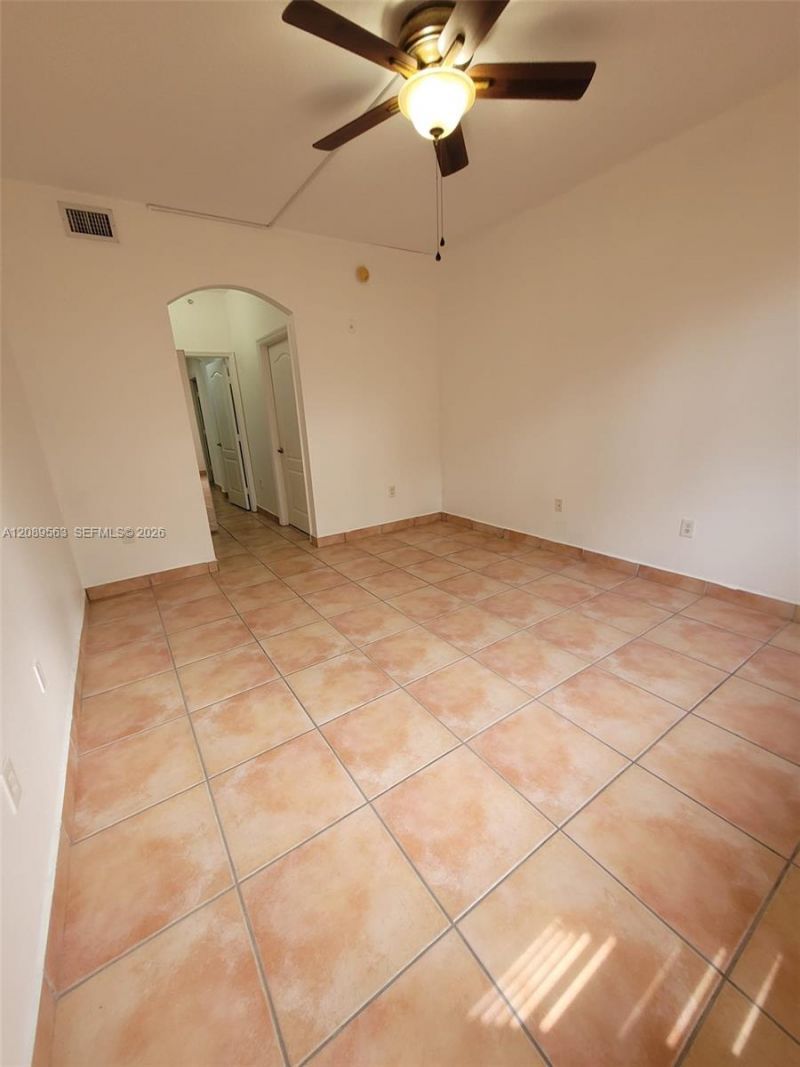 8906 W Flagler St, Unit 111, Miami, FL 33174 Photo