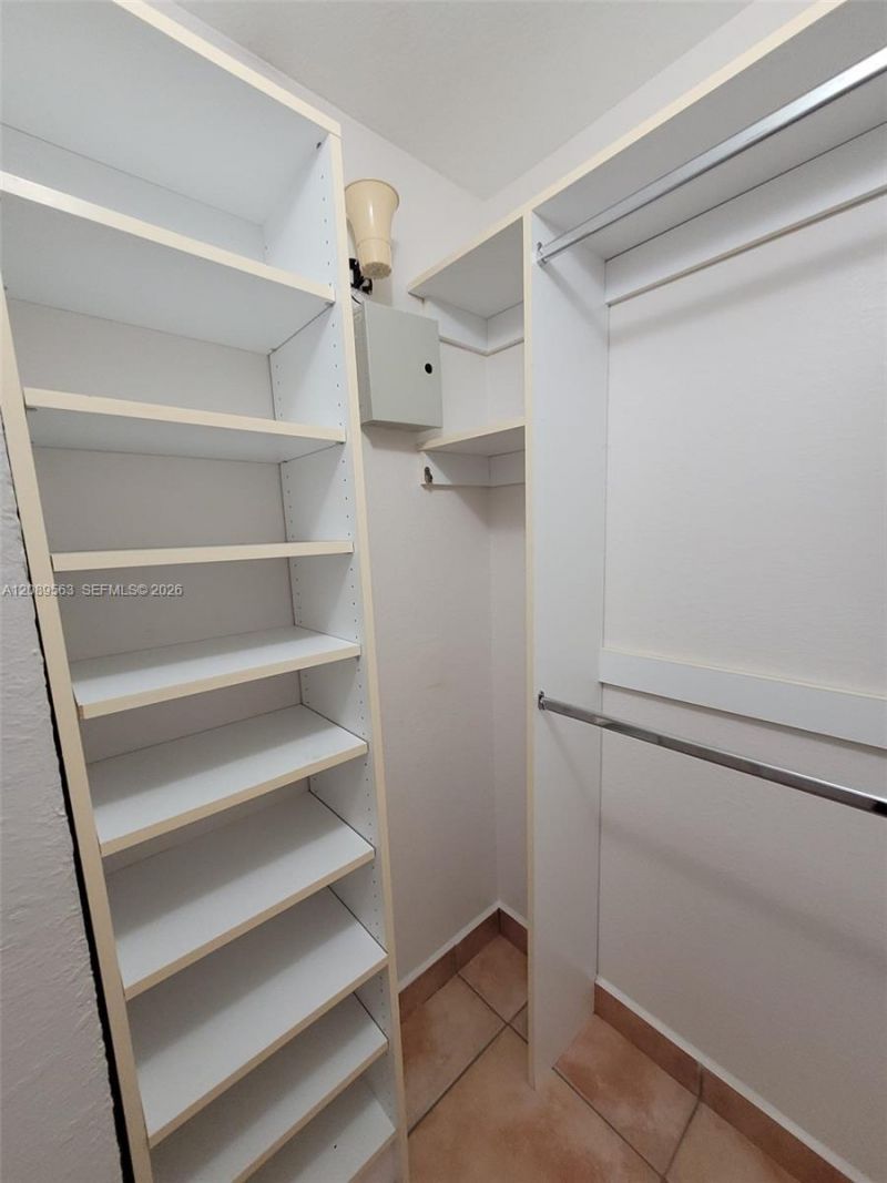 8906 W Flagler St, Unit 111, Miami, FL 33174 Photo