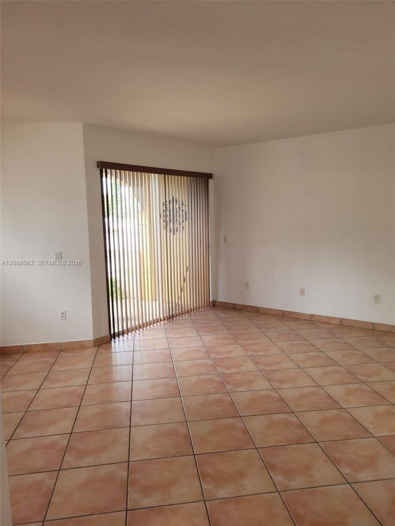 8906 W Flagler St, Unit 111, Miami, FL 33174 Photo