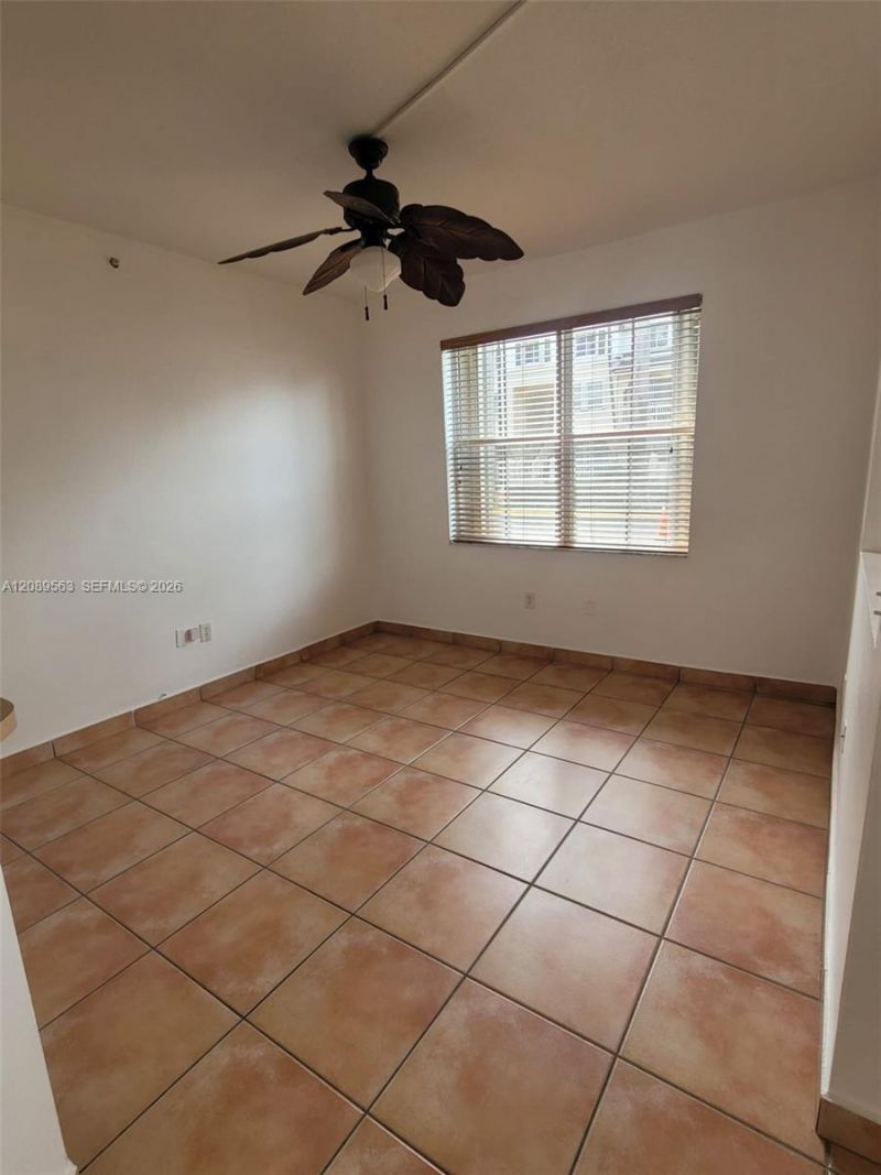 8906 W Flagler St, Unit 111, Miami, FL 33174 Photo