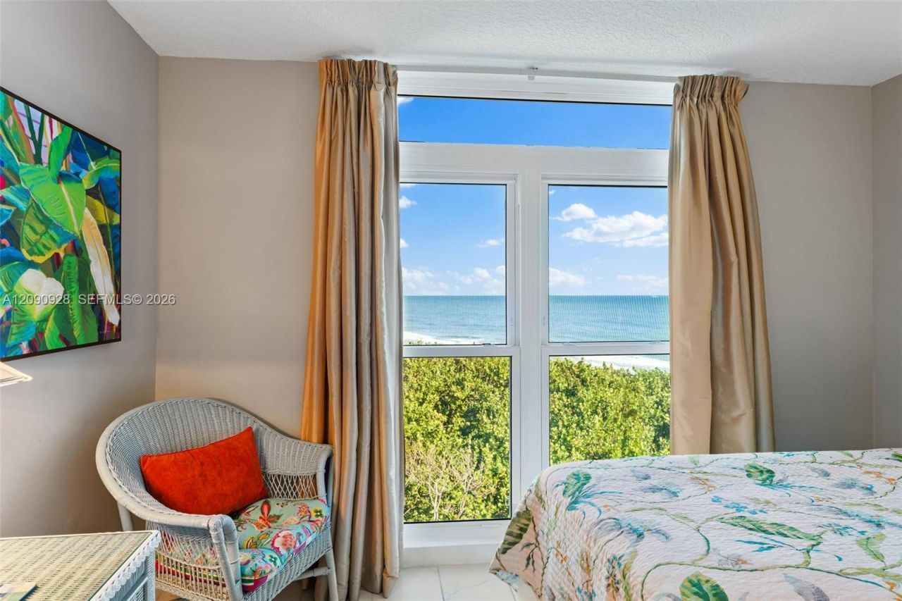 669 NE Plantation Rd , Unit 406, Hutchinson Island, FL 34996 Photo