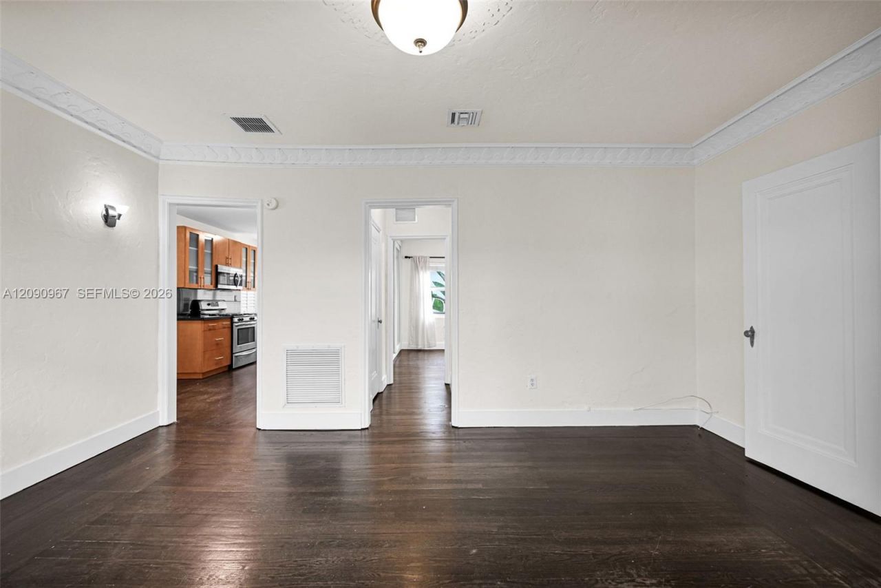 846 Jefferson Ave, Unit 8, Miami Beach, FL 33139 Photo