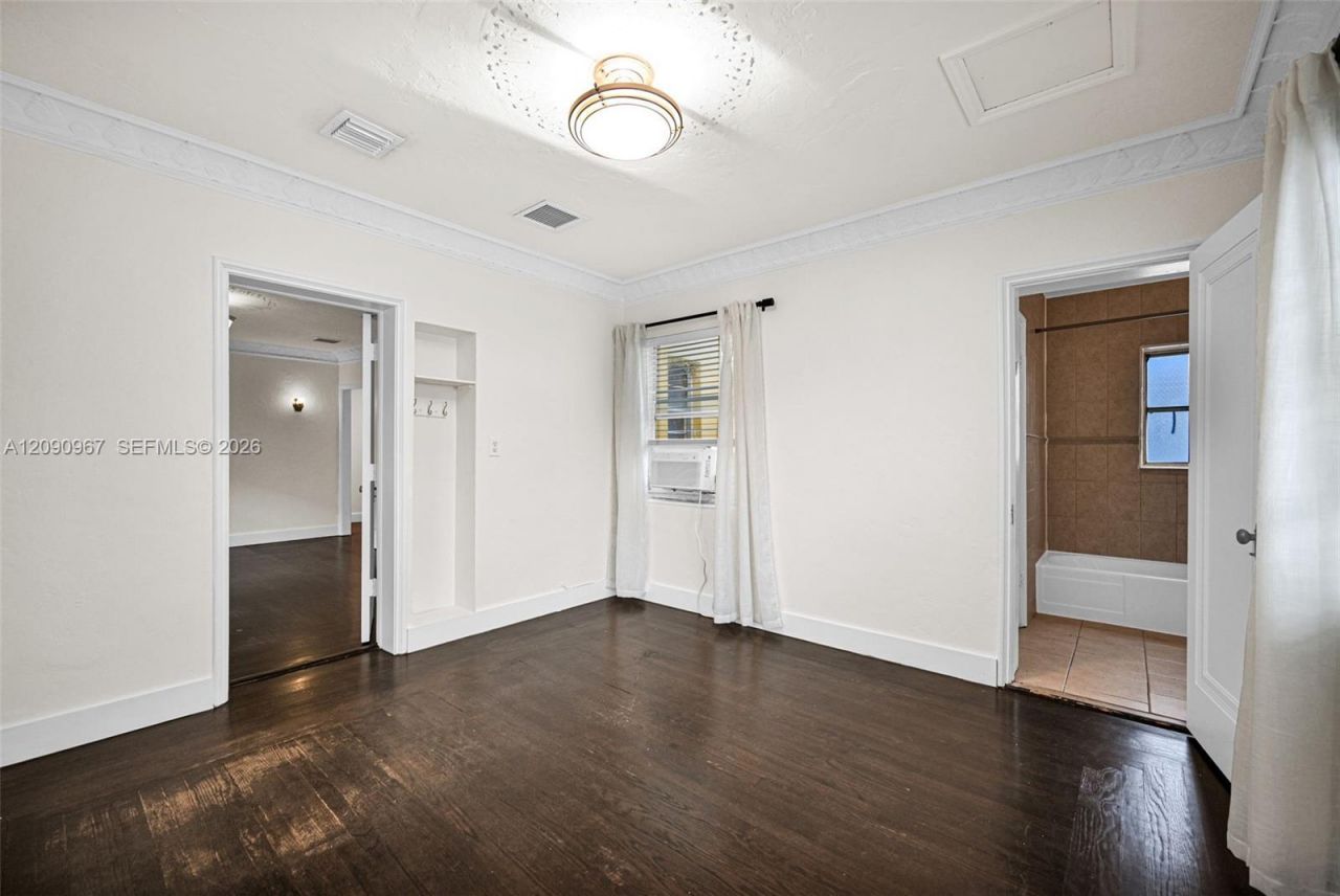 846 Jefferson Ave, Unit 8, Miami Beach, FL 33139 Photo