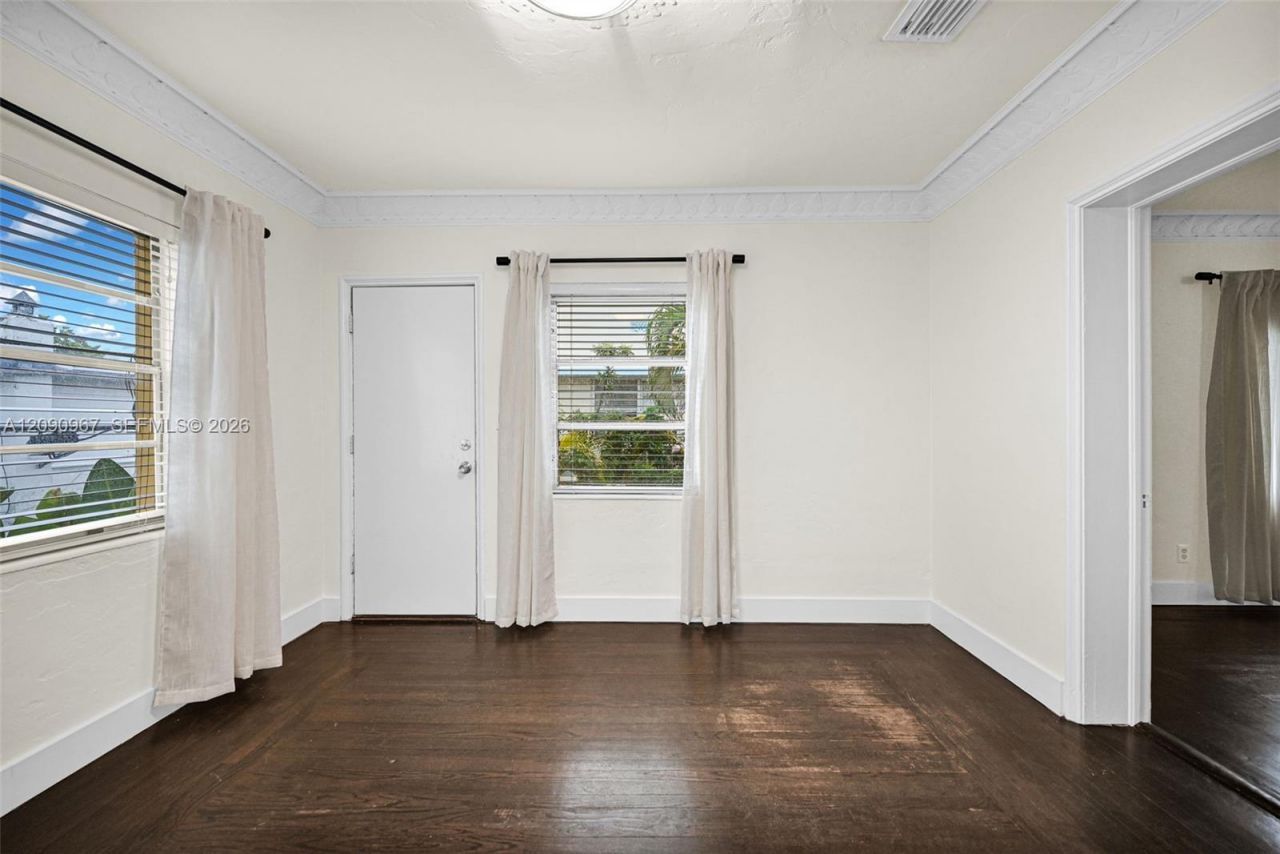 846 Jefferson Ave, Unit 8, Miami Beach, FL 33139 Photo