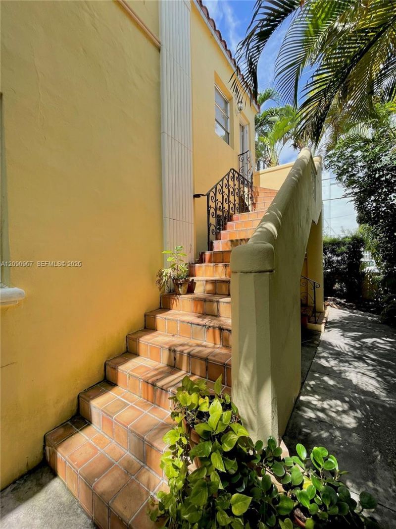 846 Jefferson Ave, Unit 8, Miami Beach, FL 33139 Photo