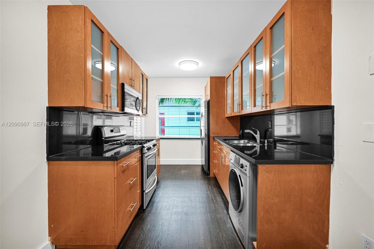 846 Jefferson Ave, Unit 8, Miami Beach, FL 33139 Photo
